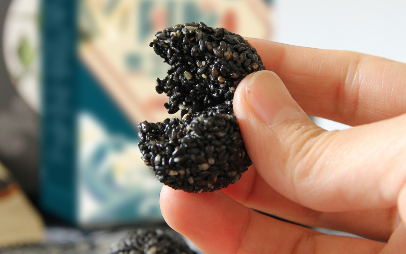 黑芝麻丸代加工｜不只是生产，我们提供从配方到包装的全流程支持